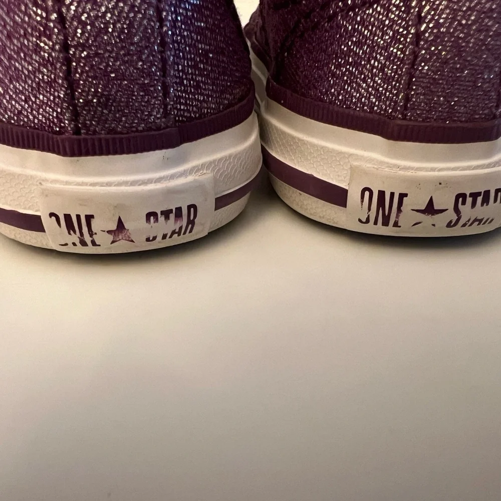 CONVERSE ONE STAR PURPLE GLITTER,  SILVER SPECKLED STRINGS SNEAKERS  INFANTS 6